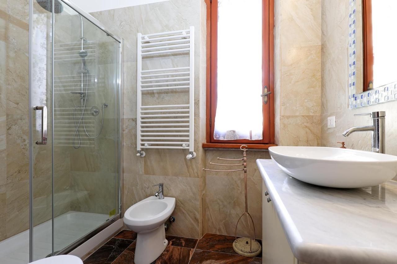 Cornelia - Charme Apartment Рим Экстерьер фото
